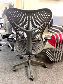Ergonomic Office Chairs — warehouse photo 6 at BT Express San Jose