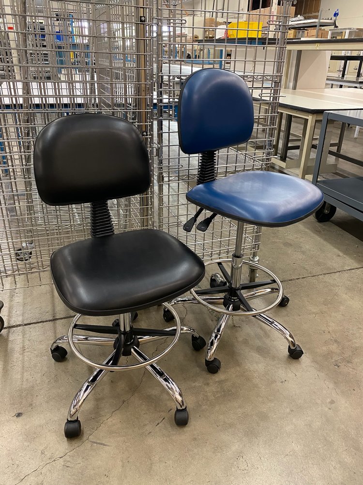 Lab Chairs & Stools